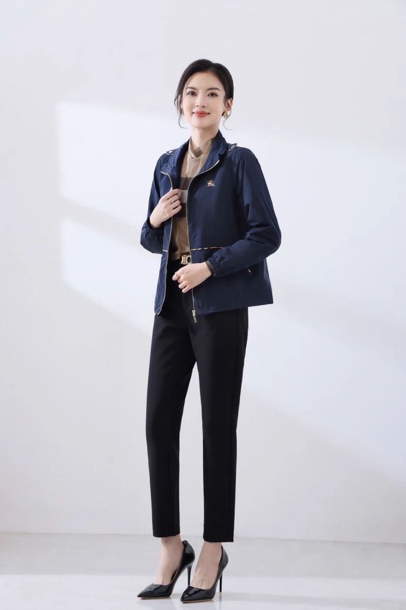 Burberry Outwear Unisex 104290