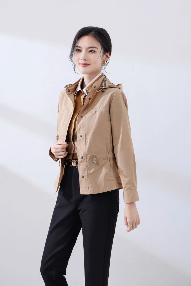 MultiPurpose Burberry Outwear 104291