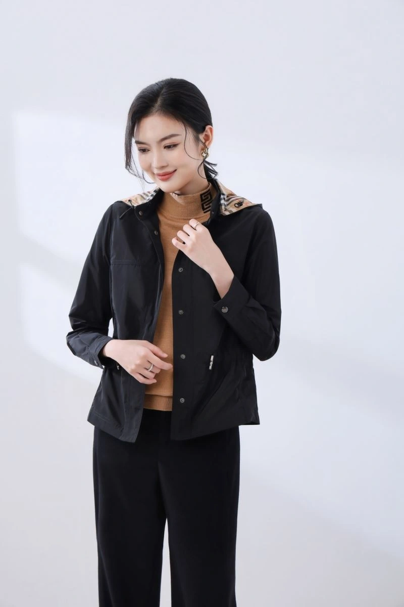 Burberry Outwear Neat 104241