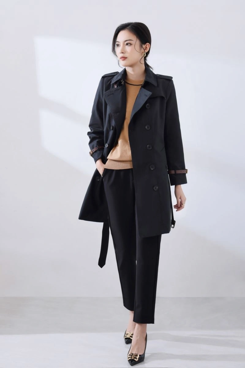 Unisex Burberry Outwear 104245