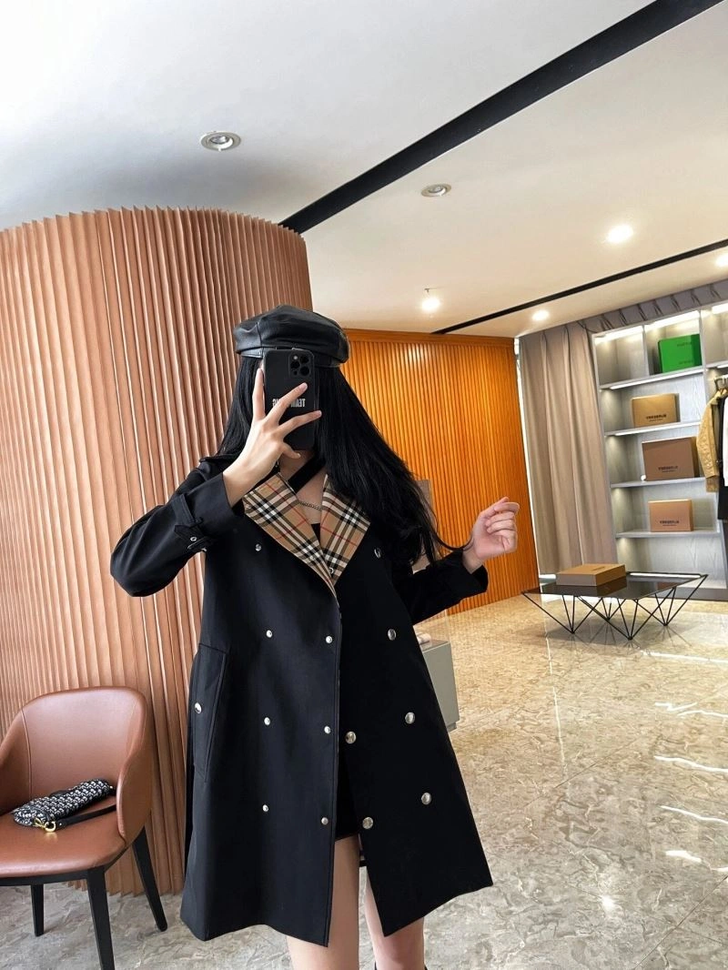 SunProtective Burberry Outwear 104236
