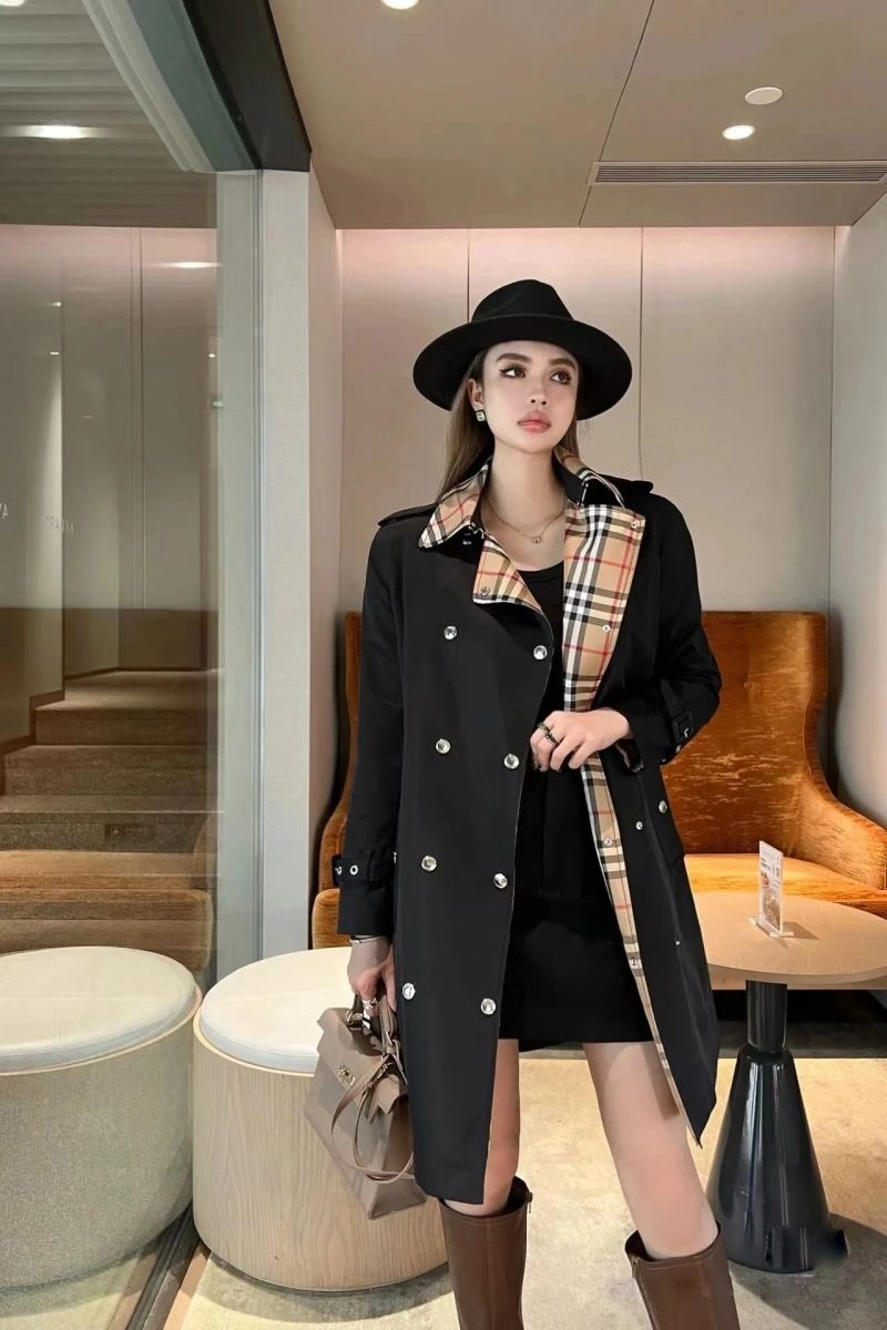 Burberry Outwear Classic 104247
