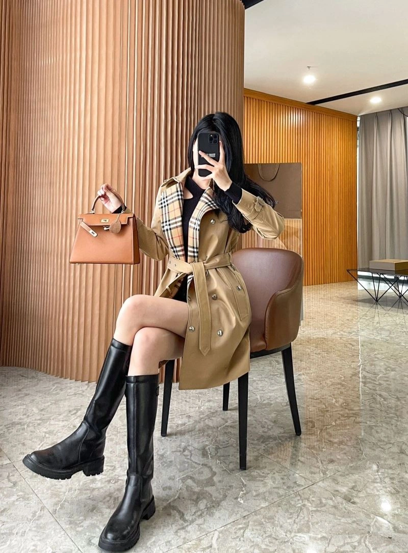 ModernLook Burberry Outwear 104235
