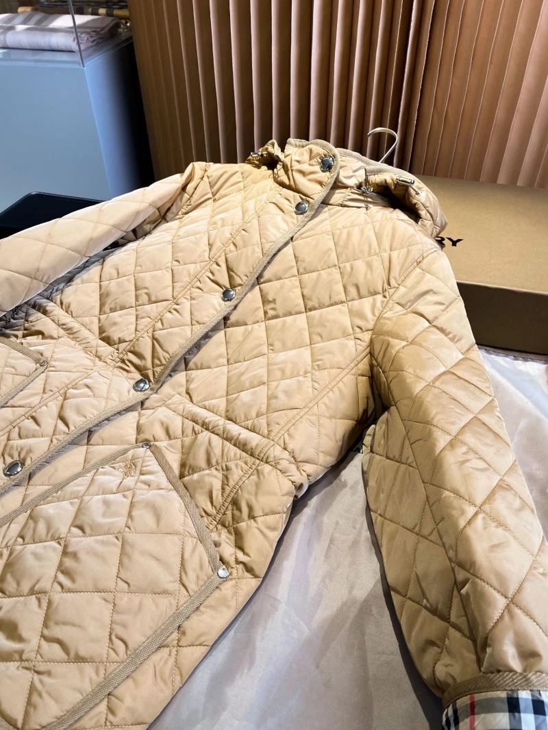Burberry Outwear GoodFit 104240