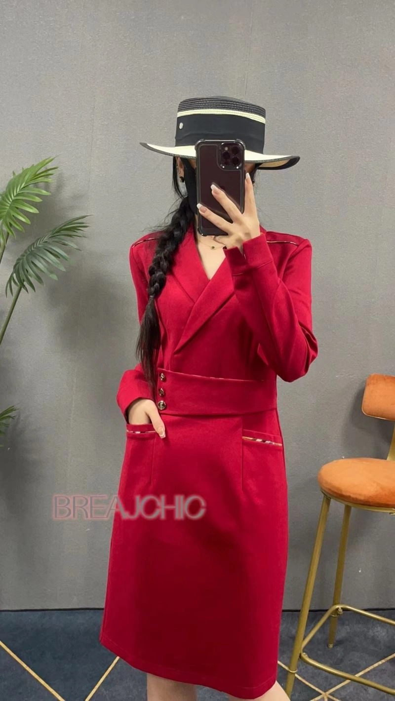 Sophisticated Burberry Outwear 104228