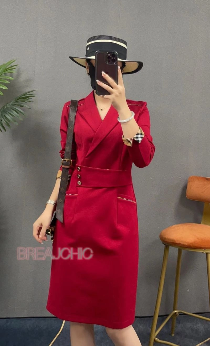 Sophisticated Burberry Outwear 104228
