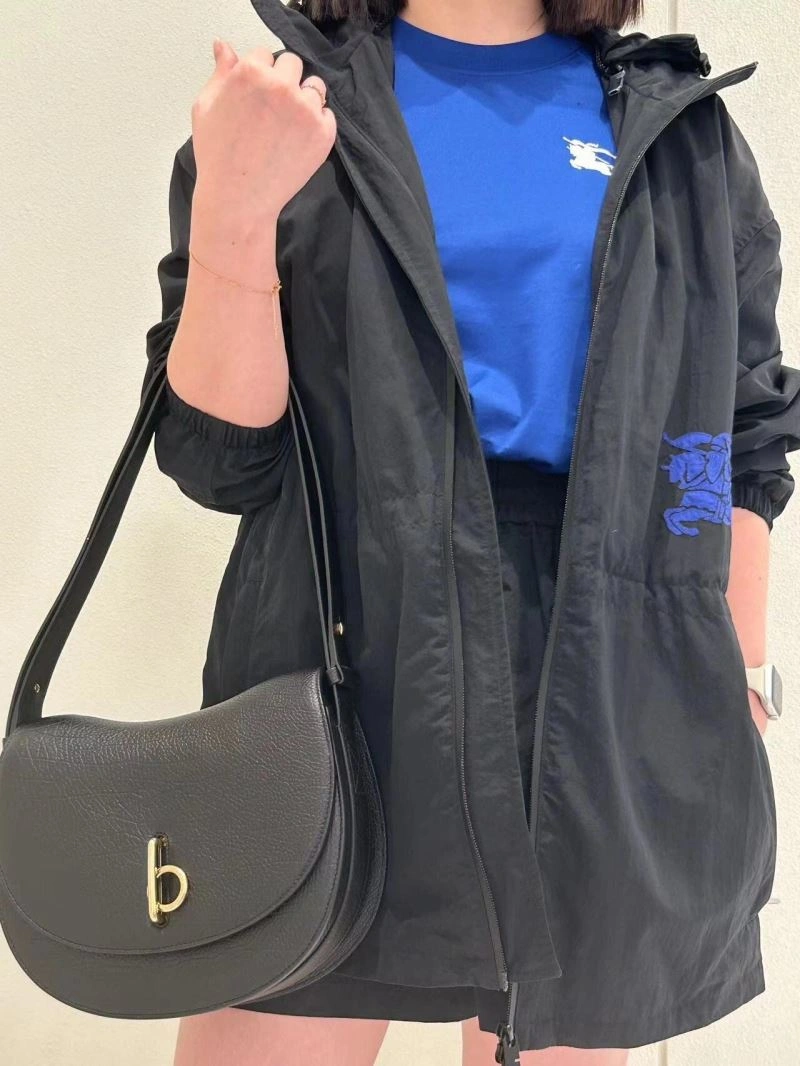 Bright Burberry Outwear 104224