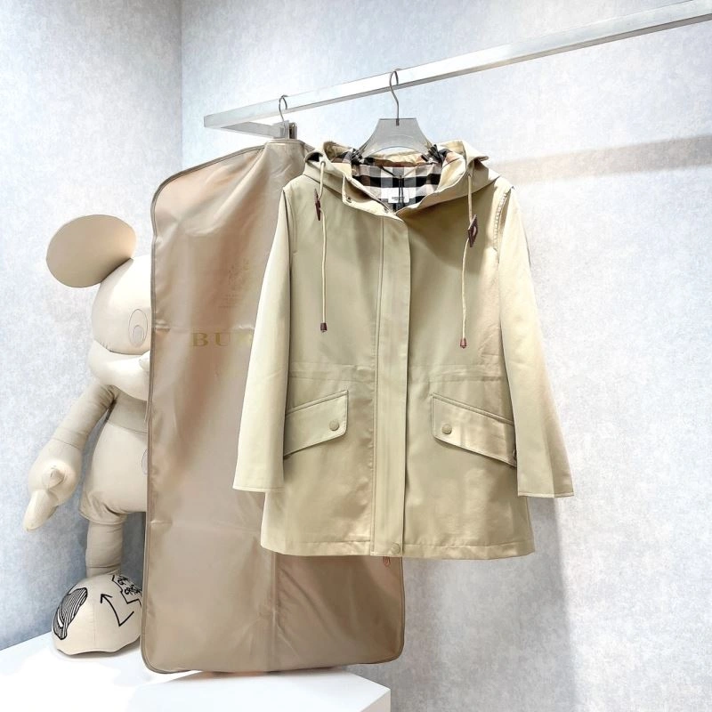 Burberry Outwear Tailored 104222