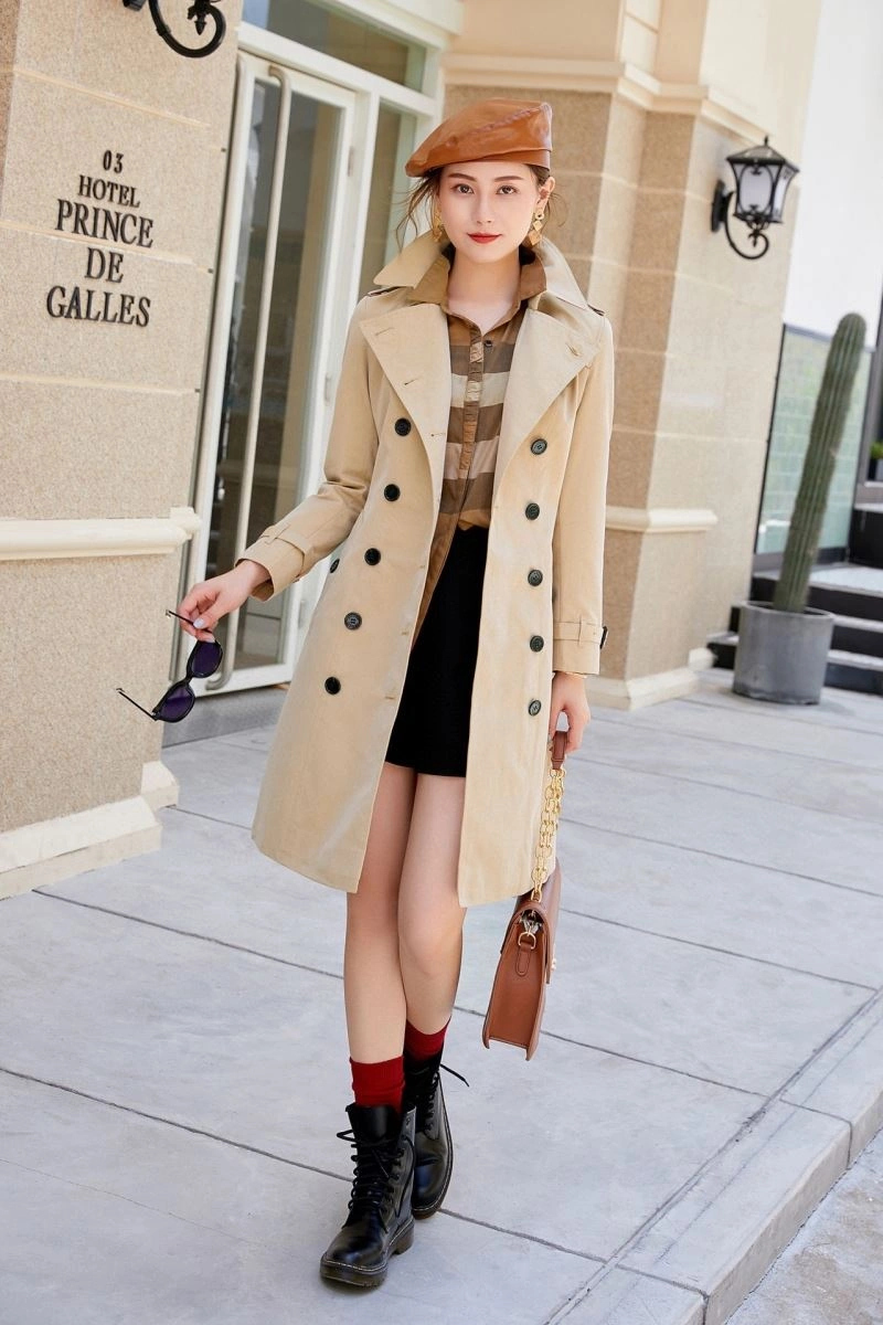 Chic Burberry Outwear 104225