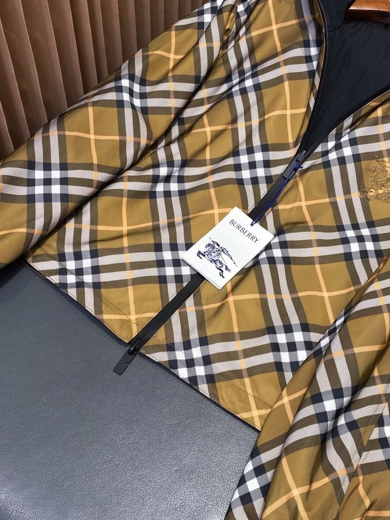 Burberry Outwear Durable 104208