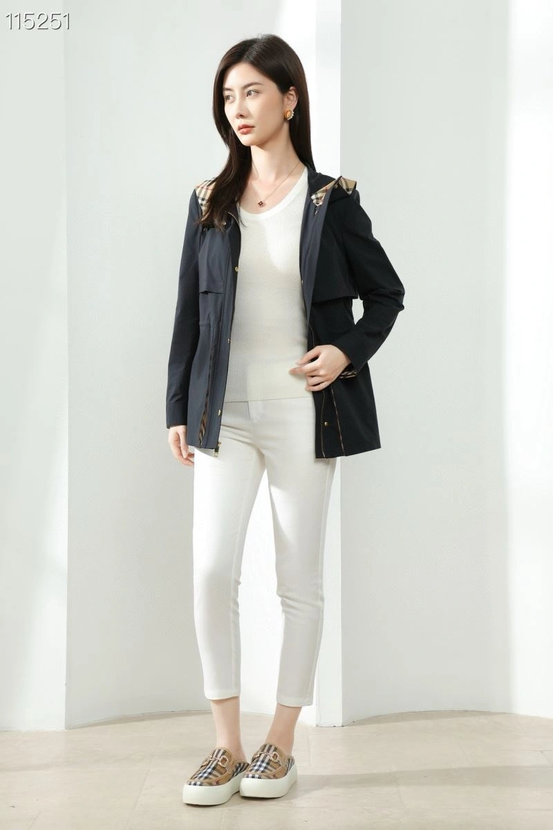 MultiPurpose Burberry Outwear 104206