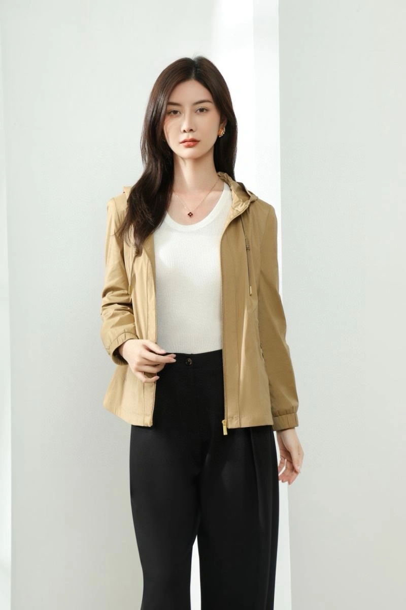 Burberry Outwear UrbanStyle 104204