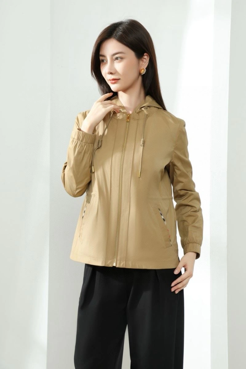 Burberry Outwear UrbanStyle 104204