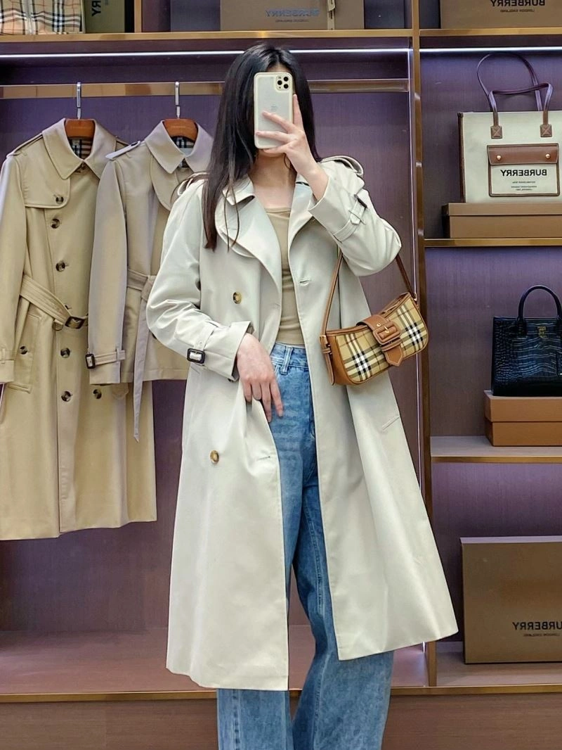 Burberry Outwear Trendy 104202