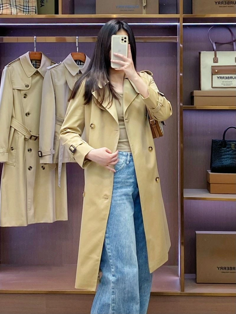 HighQuality Burberry Outwear 104233