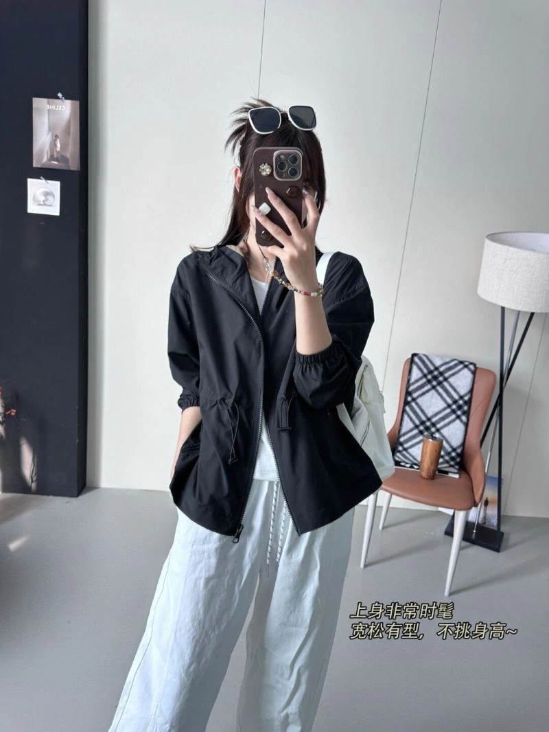 Burberry Outwear EasyMatch 104198