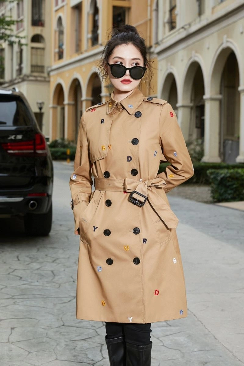 UrbanChic Burberry Outwear 104197