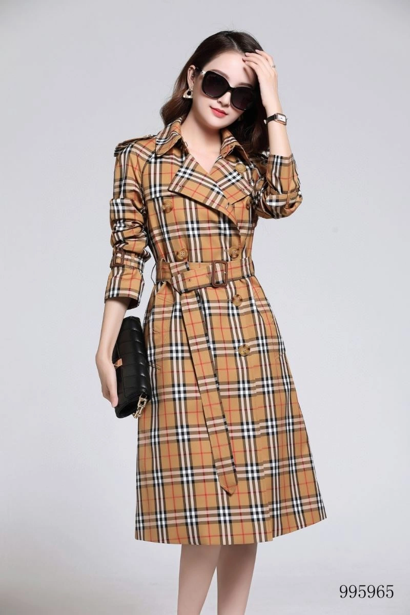 Burberry Outwear Bold 104190