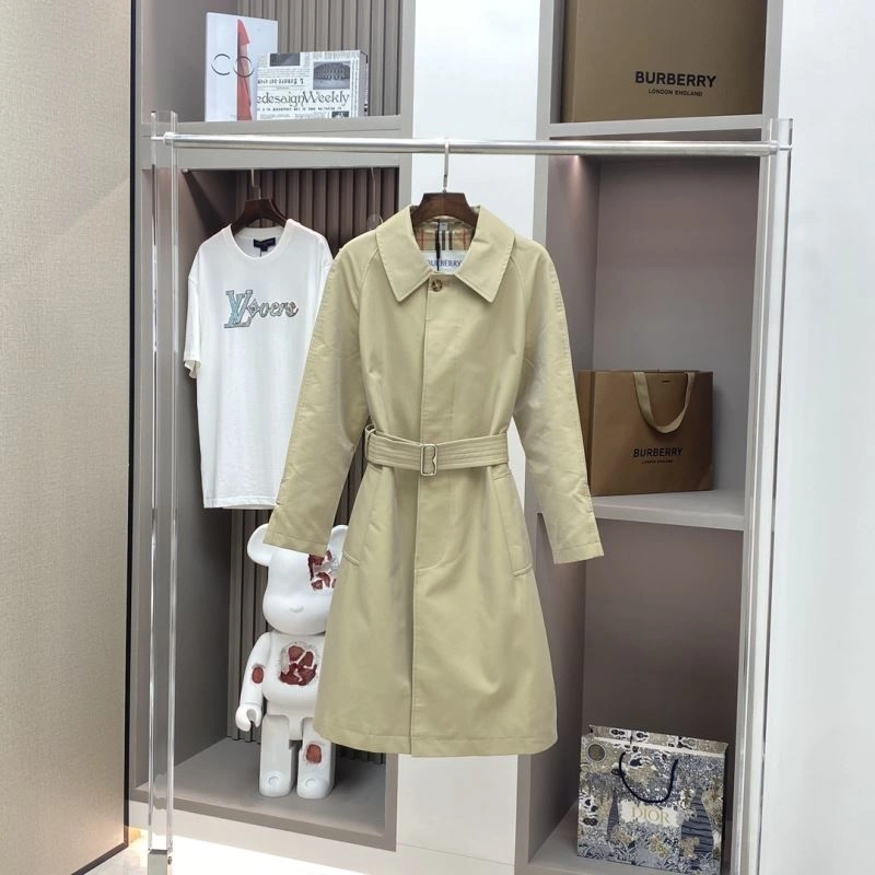 SmoothTexture Burberry Outwear 104187