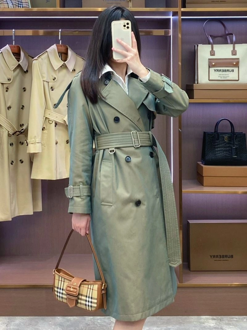 Sophisticated Burberry Outwear 104184