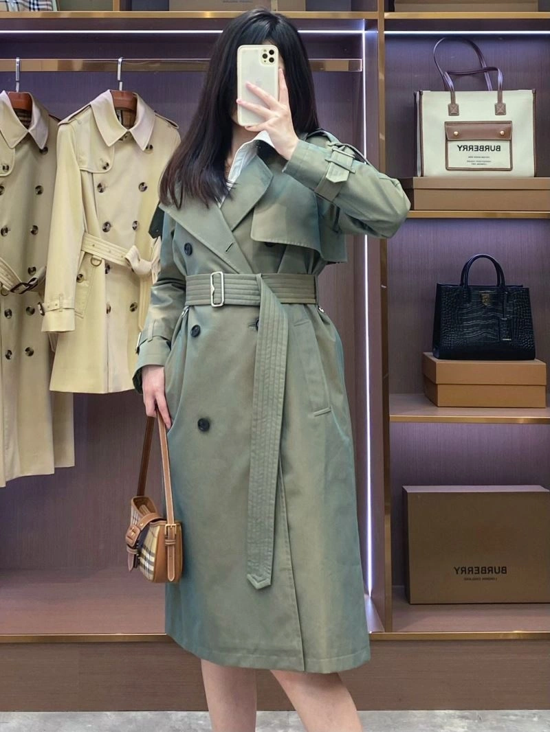 Sophisticated Burberry Outwear 104184