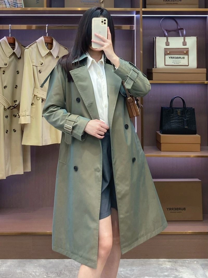 Sophisticated Burberry Outwear 104184