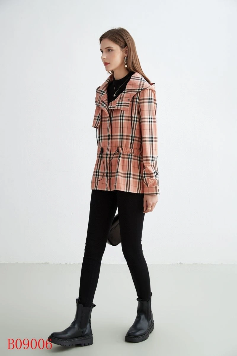 Burberry Outwear Neat 104167