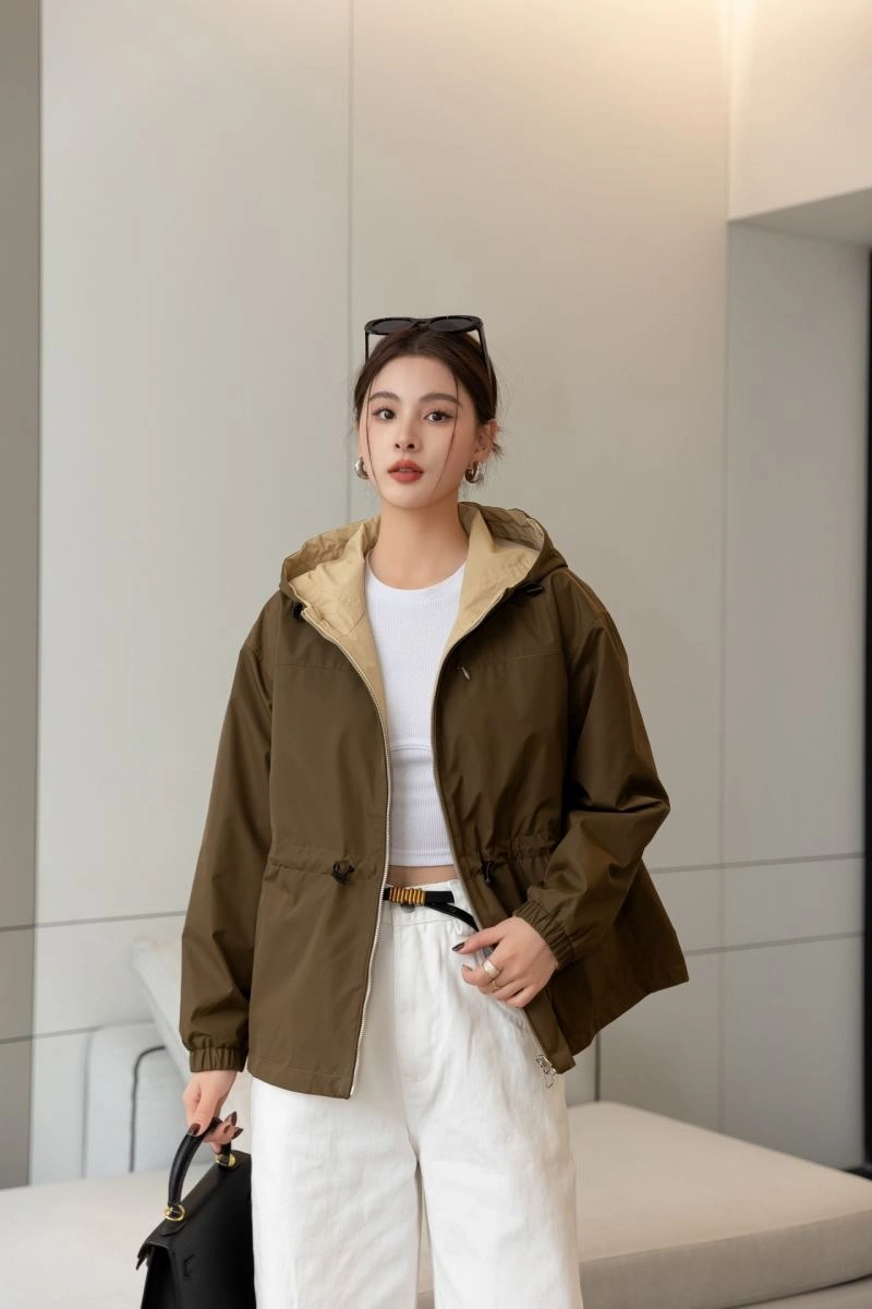Premium Burberry Outwear 104162