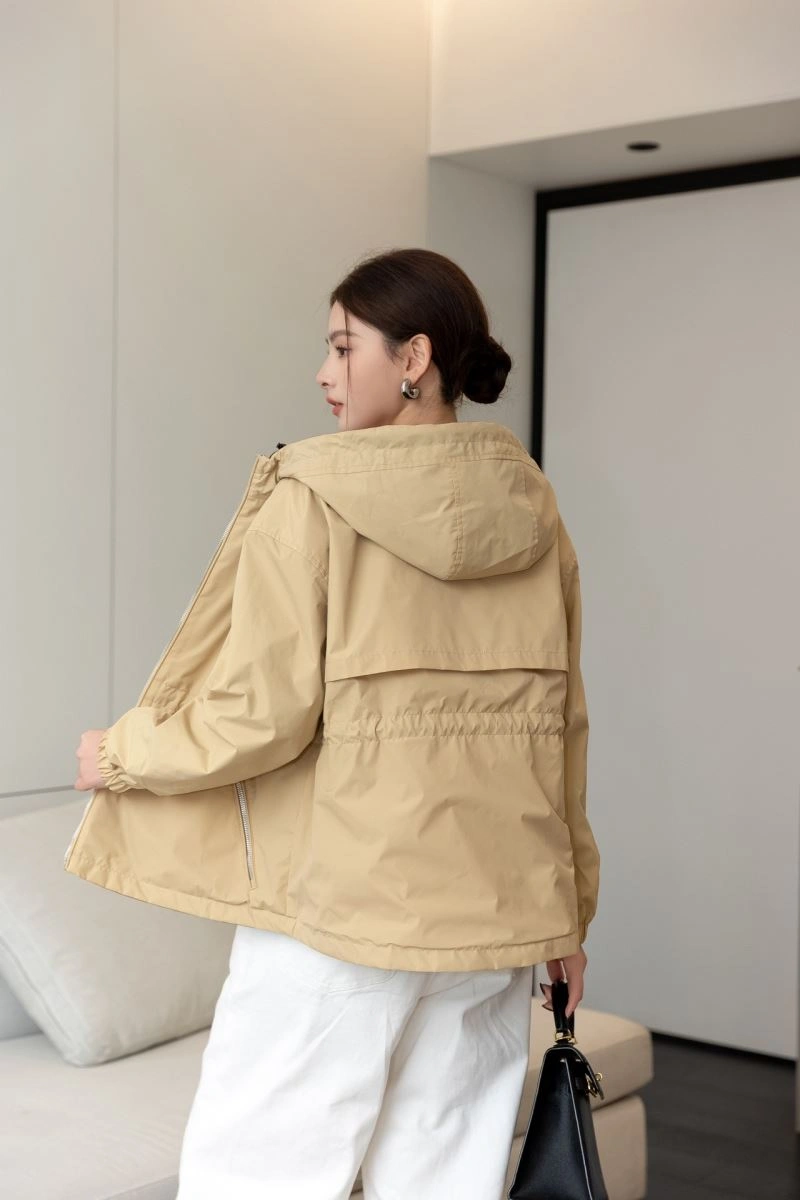 Premium Burberry Outwear 104162