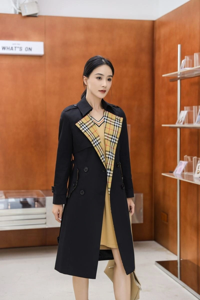 Burberry Outwear MultiPurpose 104160