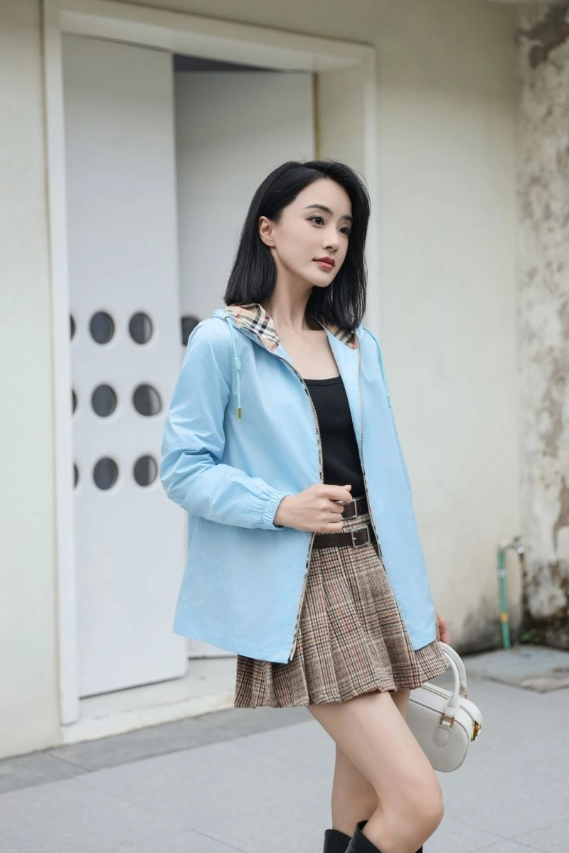 Burberry Outwear Breathable 104163