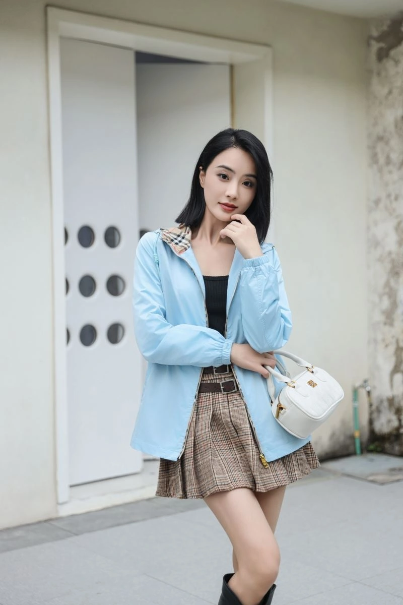 Burberry Outwear Breathable 104163