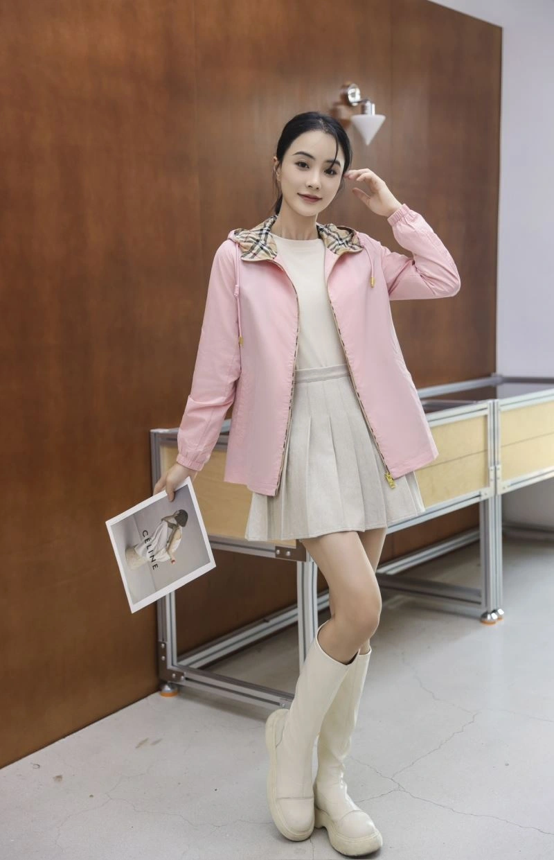 Snug Burberry Outwear 104159