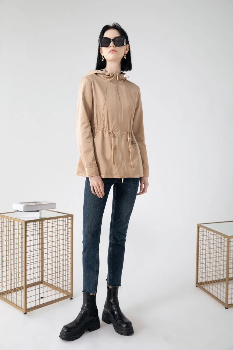 Burberry Outwear DailyWear 104157