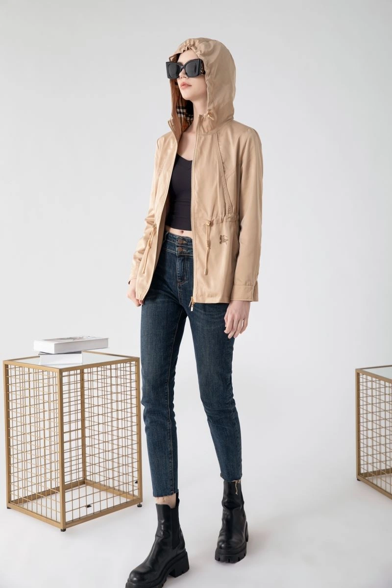 Burberry Outwear DailyWear 104157