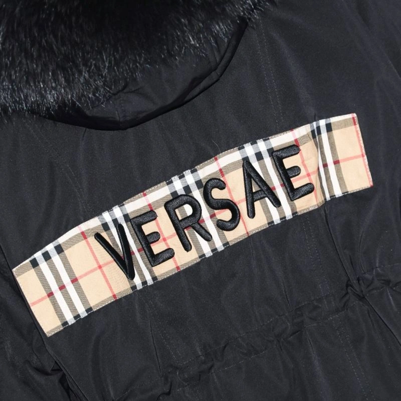 Burberry Outwear Elegant 104129