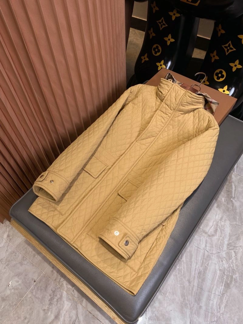 EasyMatch Burberry Outwear 104150
