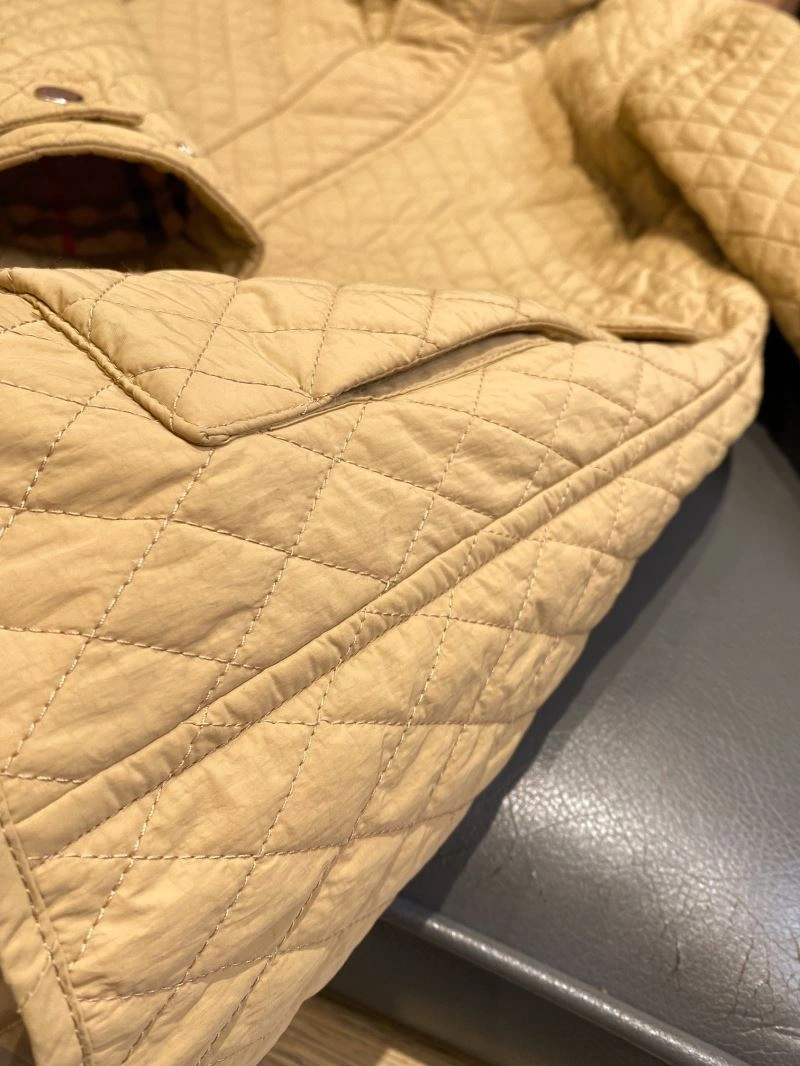 EasyMatch Burberry Outwear 104150
