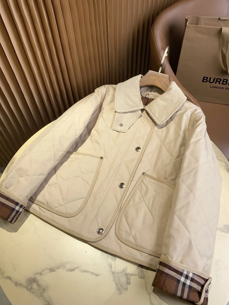 Burberry Outwear FreshLook 104127