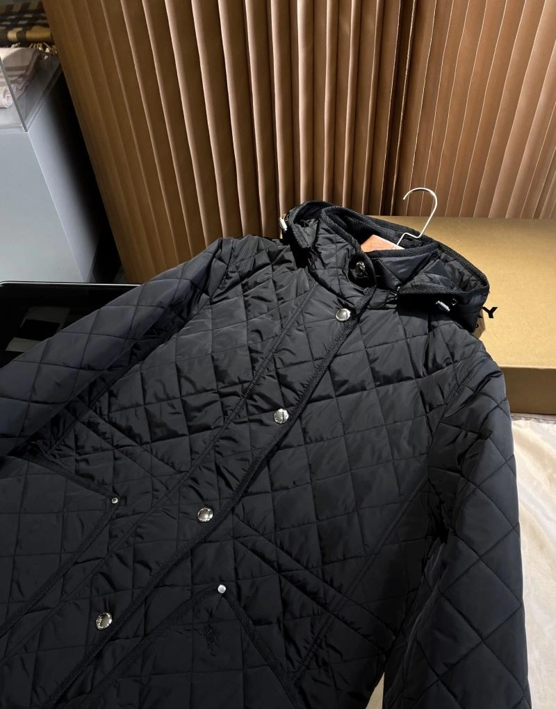 NewStyle Burberry Outwear 104123