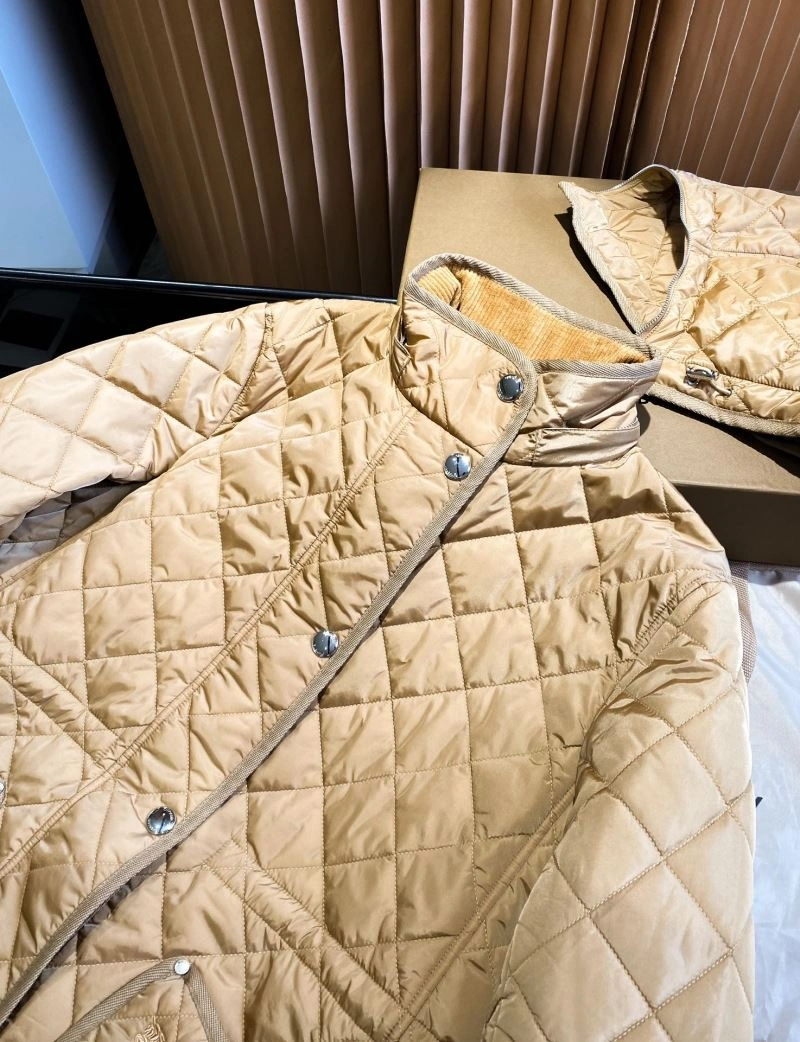 Efficient Burberry Outwear 104126