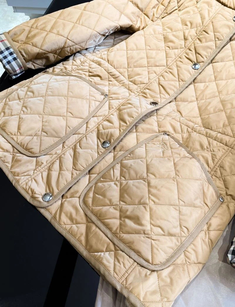 Efficient Burberry Outwear 104126