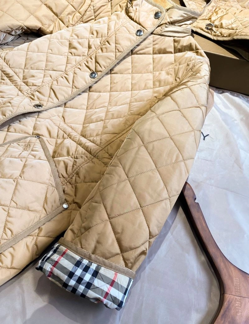 Efficient Burberry Outwear 104126