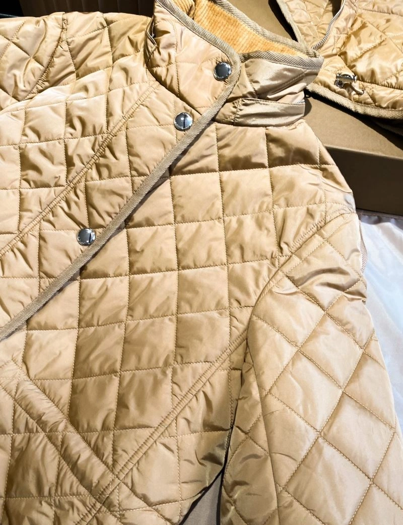 Efficient Burberry Outwear 104126