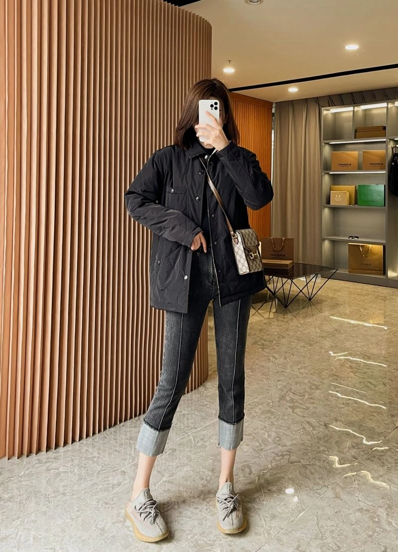HighPerformance Burberry Outwear 104121