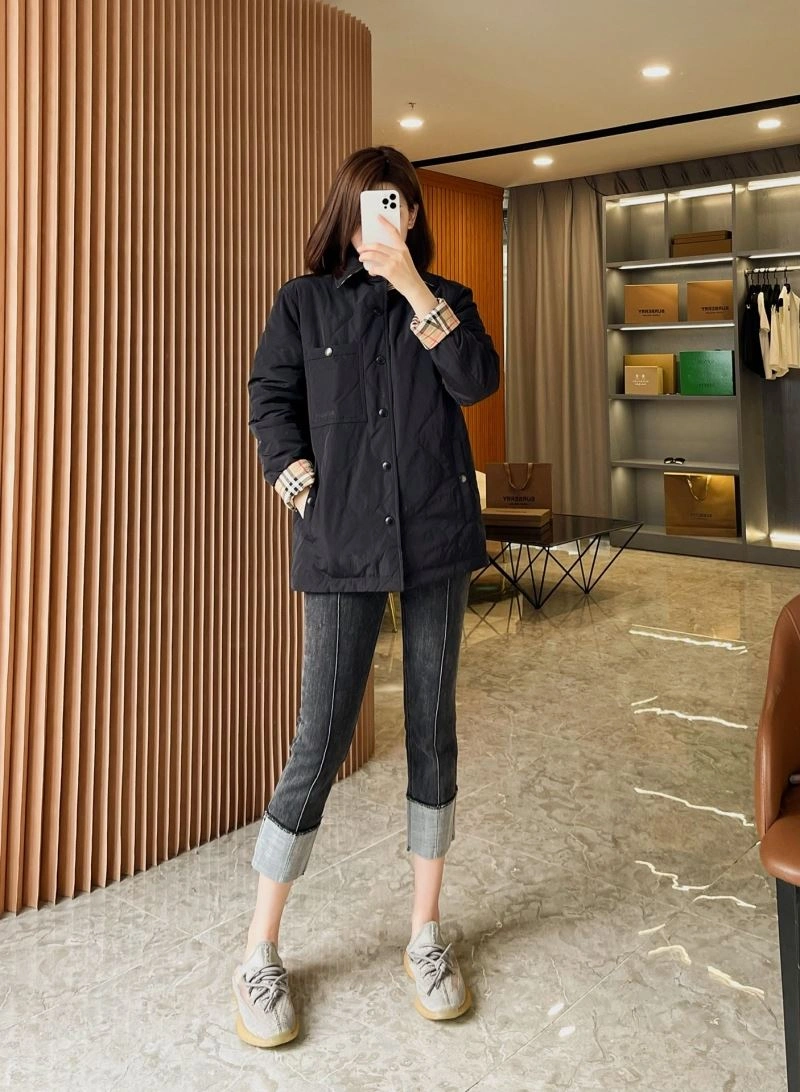 HighPerformance Burberry Outwear 104121