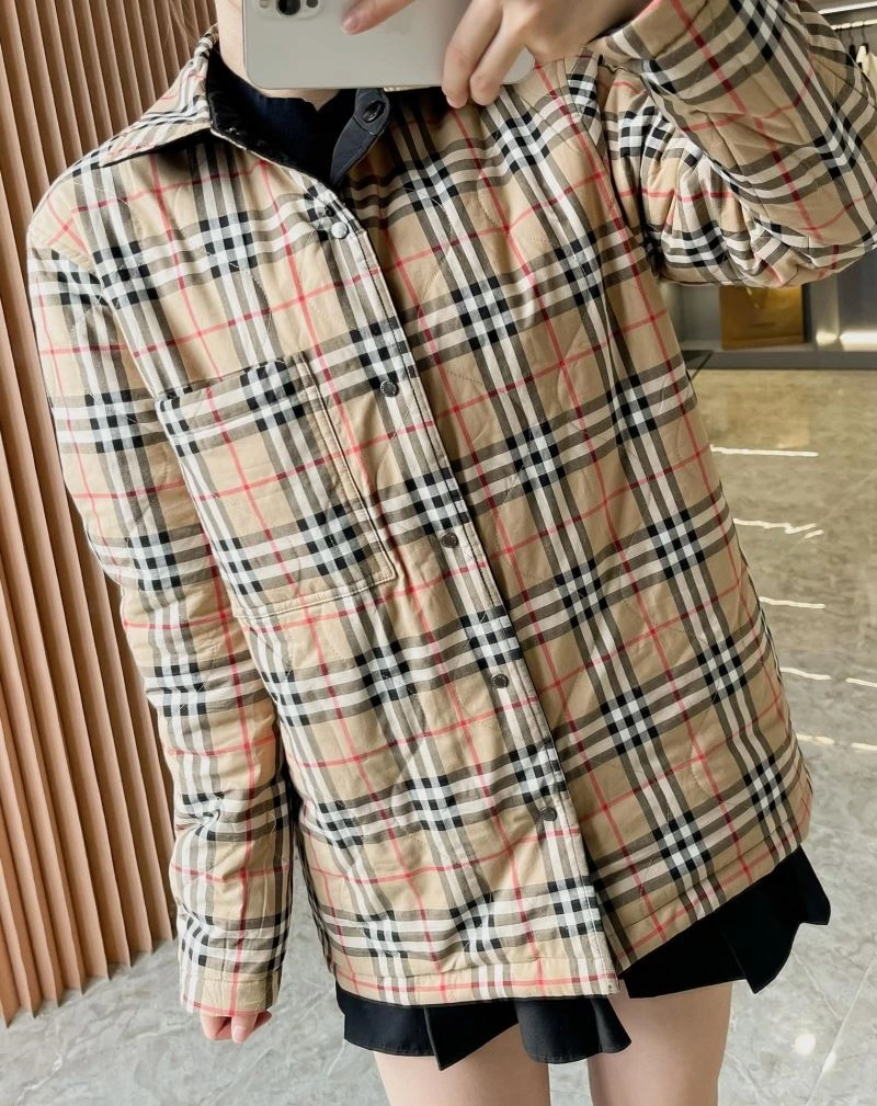 Cozy Burberry Outwear 104120