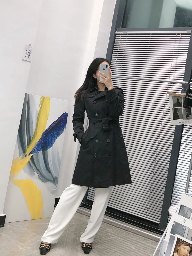 Burberry Outwear Practical 104116