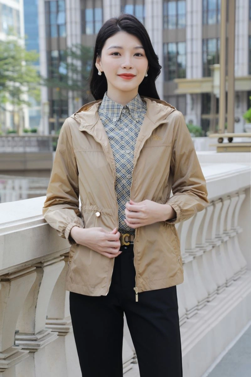 OdorResistant Burberry Outwear 104110