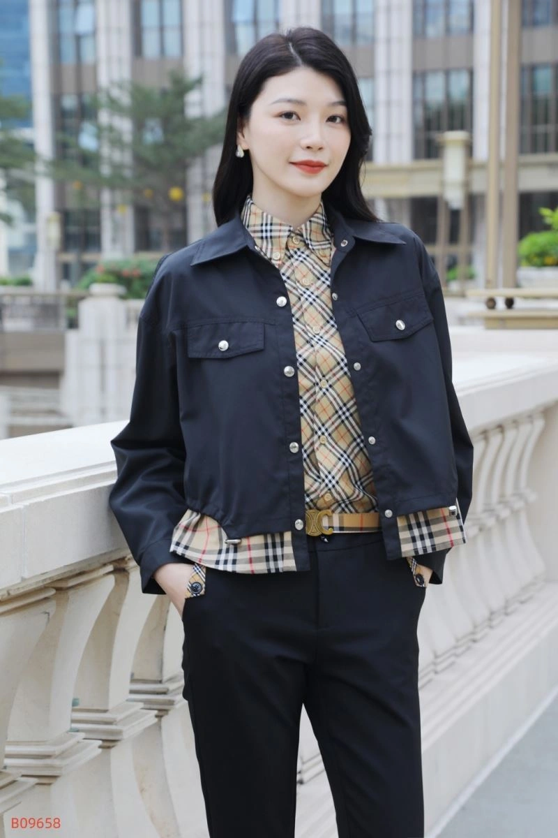 Burberry Outwear OdorResistant 104104
